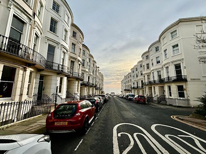Studio To Rent In Eaton Place, Brighton, East Sussex, BN2