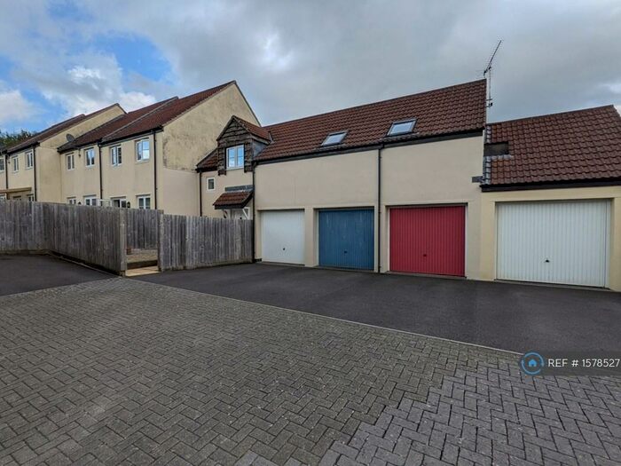 2 Bedroom End Of Terrace House To Rent In Highmere, Yeovil, BA22