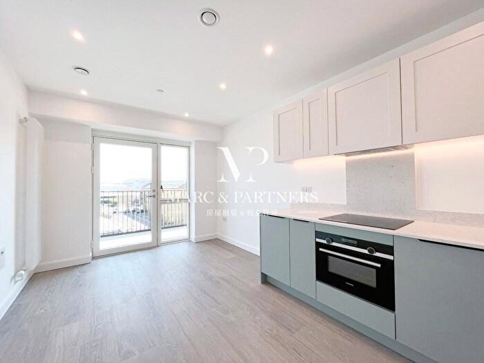 Apartment To Rent In Galleria House, B Western Gateway, London, E16