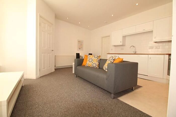 1 Bedroom Flat To Rent In Sunnybank Place, Aberdeen, AB24