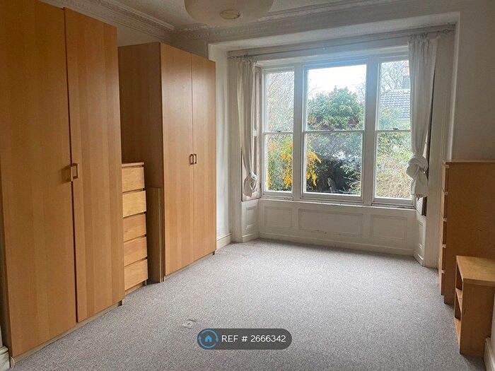 1 Bedroom Flat To Rent In Fremantle Road, Bristol, BS6