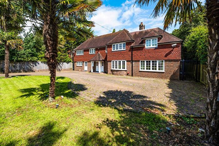 5 Bedroom Detached House For Sale In Rye Hill, Playden, TN31