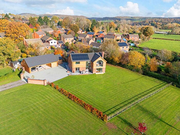 4 Bedroom Detached House For Sale In Bosbury Road Cradley Malvern, Worcestershire, WR13