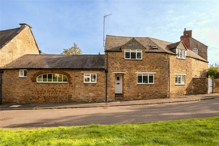 2 Bedroom Semi-Detached House For Sale In The Square, Kings Sutton, Banbury, Oxfordshire, OX17