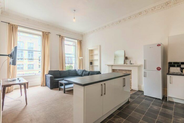 5 Bedroom Flat To Rent In L – Lothian Road, Edinburgh, EH1