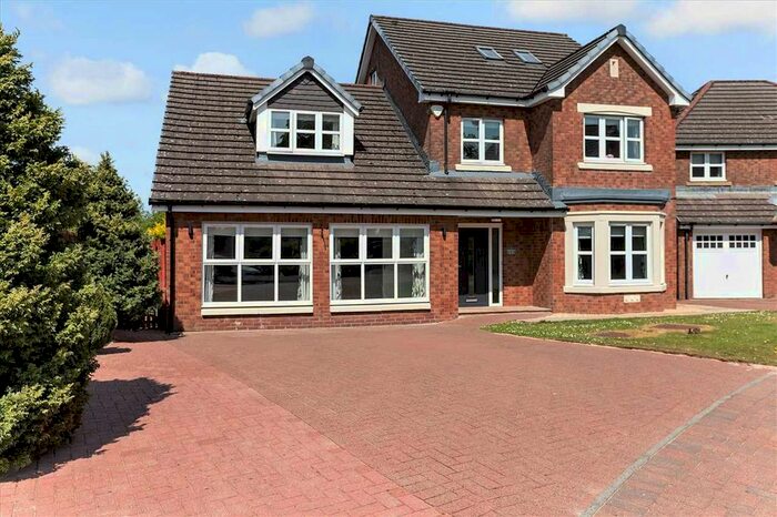 5 Bedroom Detached House For Sale In Polden Court, Lindsayfield, East Kilbride, G75