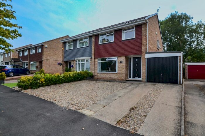 3 Bedroom Semi-Detached House For Sale In Enfield Chase, Guisborough, TS14