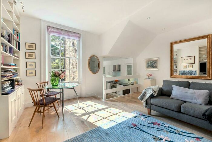 1 Bedroom Apartment To Rent In Redcliffe Road, London, SW10