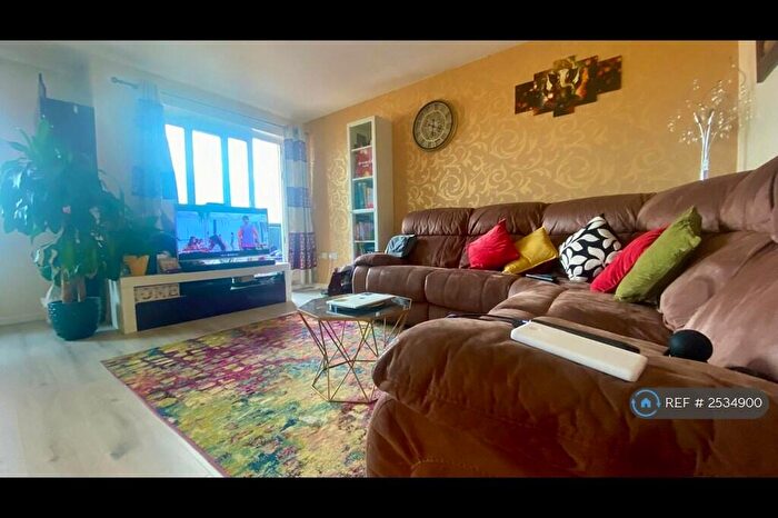2 Bedroom Flat To Rent In Linear View, Wembley, HA9