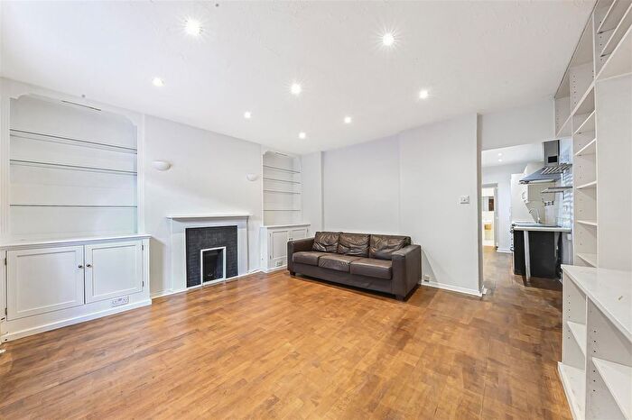 1 Bedroom Flat To Rent In Ifield Road, Chelsea, SW10