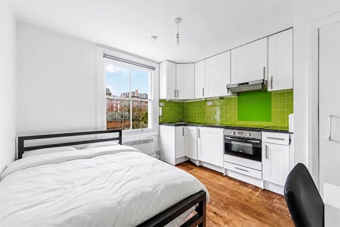 Studio To Rent In Very Near Matheson Road Area, West Kensington, W14