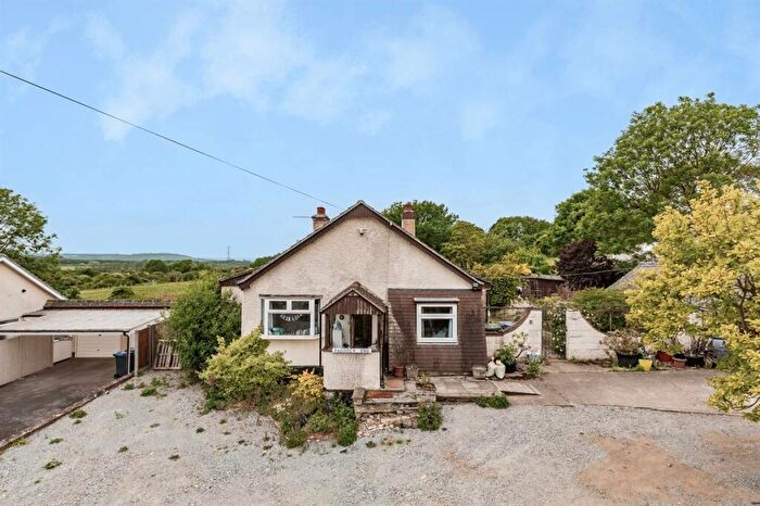 2 Bedroom Detached Bungalow For Sale In Clapham Hill, Whitstable, CT5