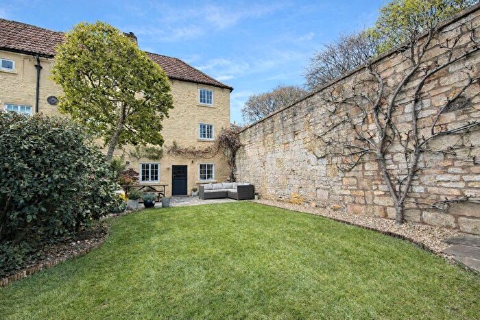 4 Bedroom Terraced House For Sale In Avoncliff, Bradford-On-Avon, BA15