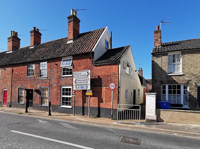 3 Bedroom Cottage For Sale In Turnstile Lane, Bungay, NR35