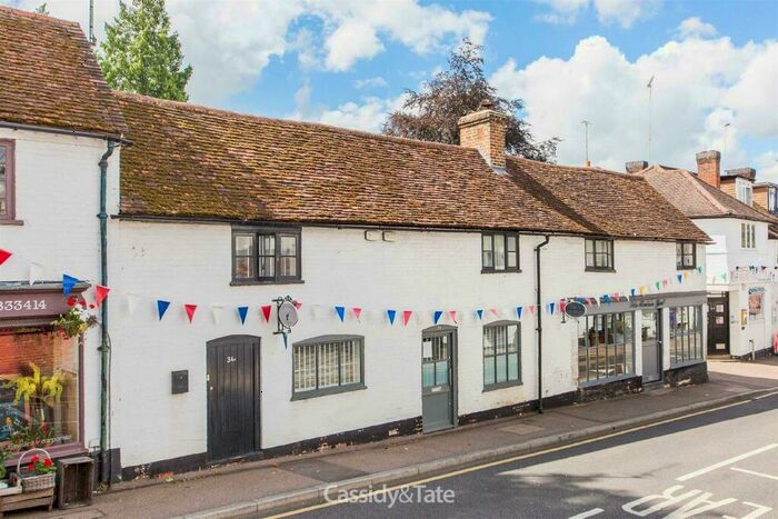 1 Bedroom Apartment To Rent In High Street, Wheathampstead, AL4