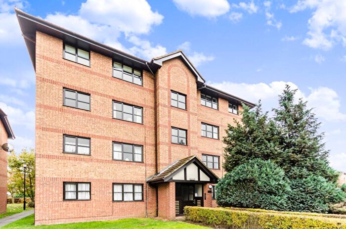 1 Bedroom Flat To Rent In Chamberlain Place, Walthamstow, London, E17