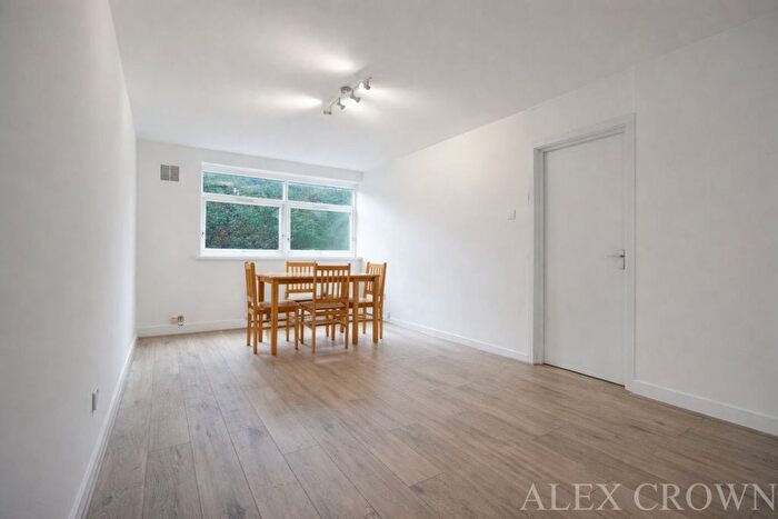 2 Bedroom Flat To Rent In Birchington Court Crouch Hall Road, Crouch End, N8