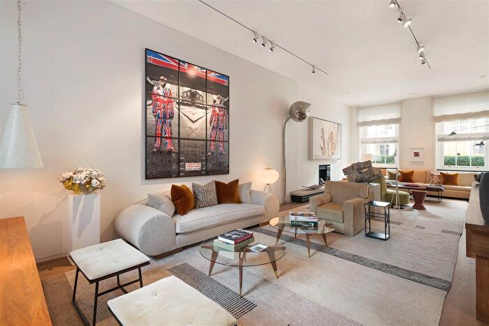 6 Bedroom Flat To Rent In Eaton Place, London, SW1X