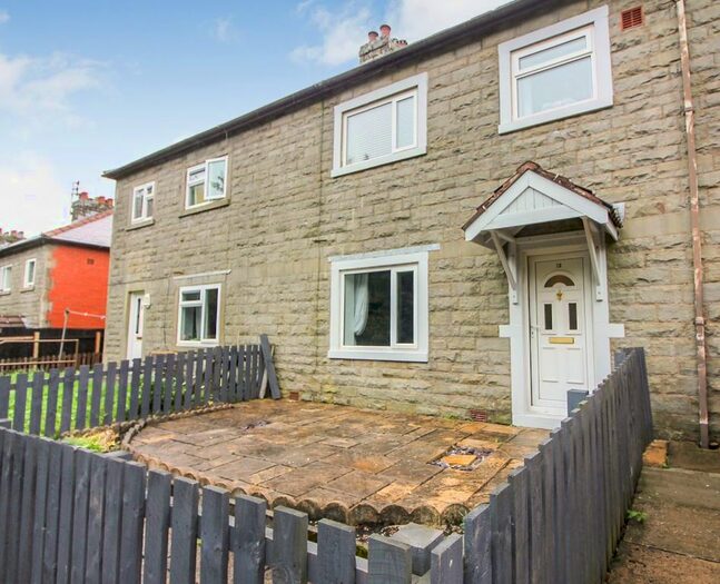 3 Bedroom Terraced House To Rent In Mowgrain View, Bacup, OL13