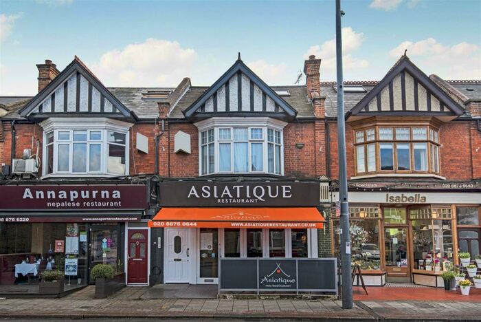 Flat To Rent In Upper Richmond Road, East Sheen, SW14