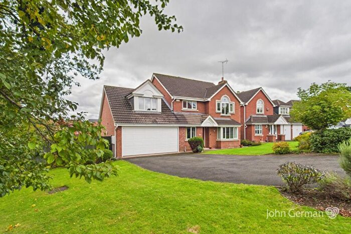 5 Bedroom Detached House For Sale In Stanway Close, Uttoxeter, ST14