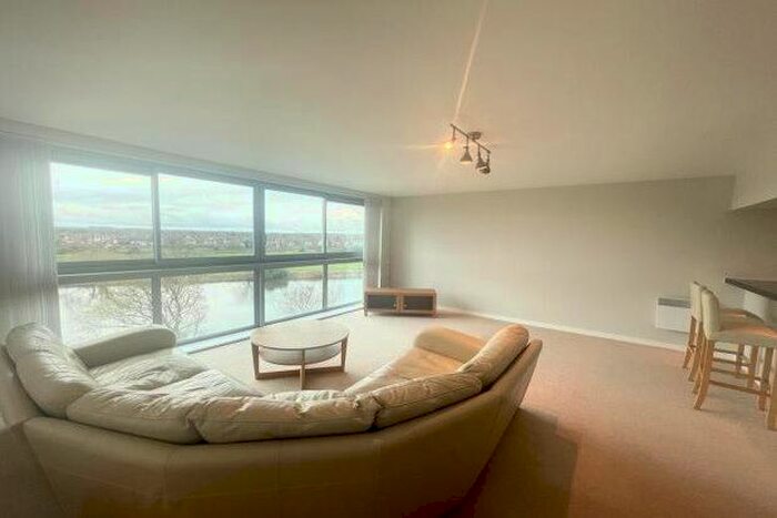 1 Bedroom Flat To Rent In River Crescent, Nottingham, NG2