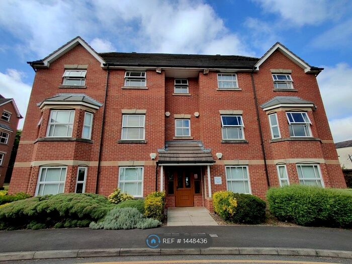 2 Bedroom Flat To Rent In Royal Court Drive, Bolton, BL1