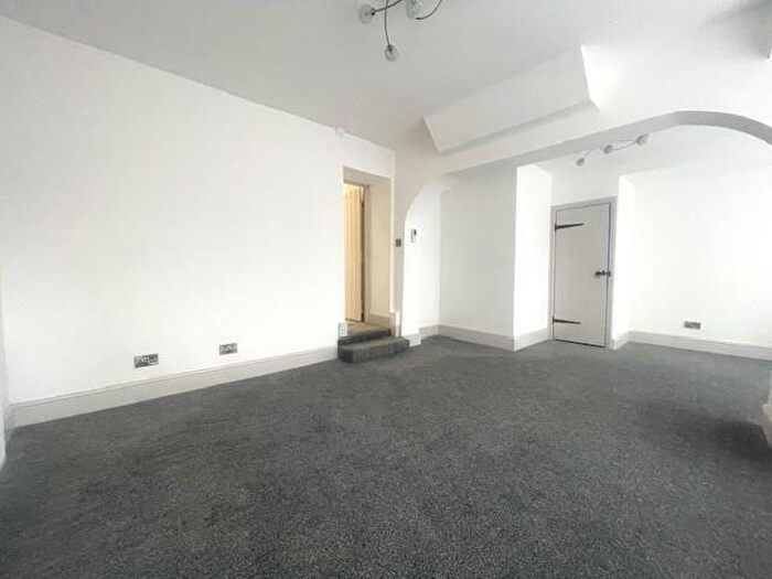 3 Bedroom Terraced House For Sale In The Hill, Kirkby-In-Ashfield, NG17