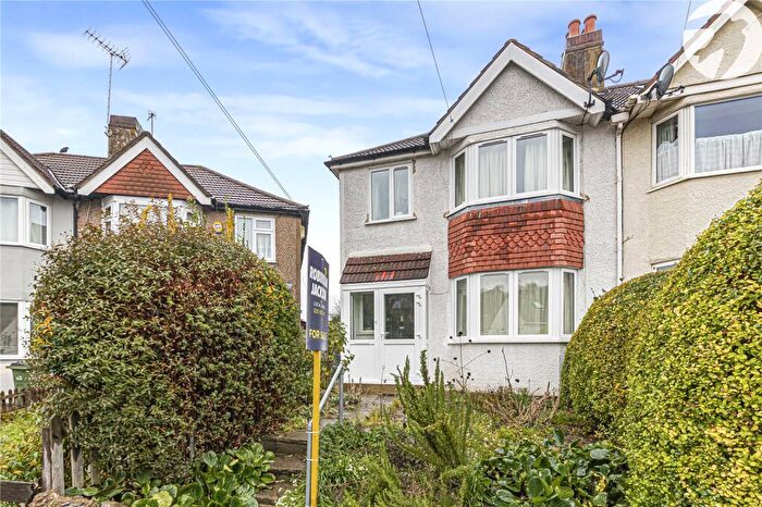 3 Bedroom End Of Terrace House For Sale In Rutherglen Road, Abbey Wood, SE2