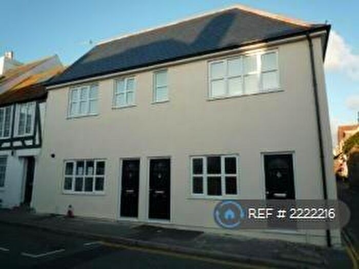 1 Bedroom Flat To Rent In South Street, Seaford, BN25