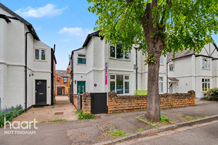 3 Bedroom Semi-Detached House For Sale In Carnarvon Road, West Bridgford, NG2
