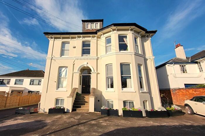1 Bedroom Flat For Sale In St. Stephens Road, Cheltenham, GL51