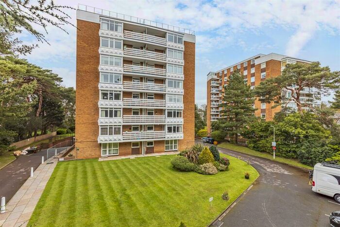 2 Bedroom Flat To Rent In Manor Road, Bournemouth, BH1