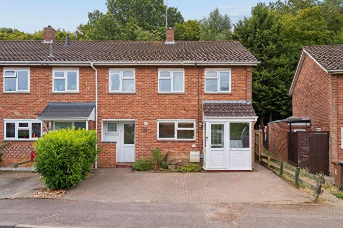 3 Bedroom Semi-Detached House For Sale In Wildwood Lane, Stevenage, SG1