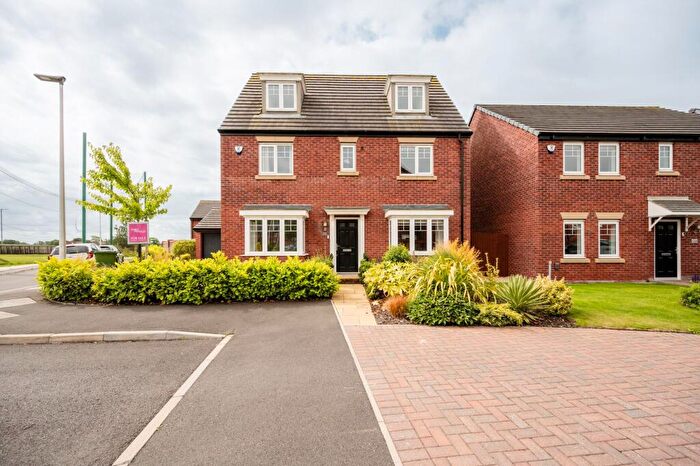 5 Bedroom Detached House For Sale In Stonechat Drive, Maghull, L31