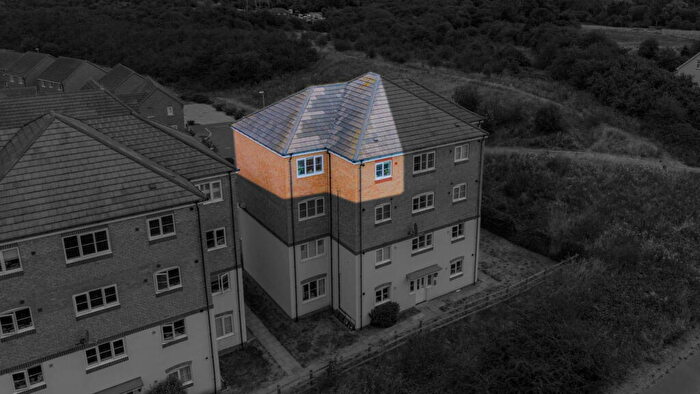 2 Bedroom Apartment For Sale In Field Sidings Way, Kingswinford, DY6