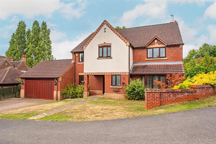 5 Bedroom Detached House For Sale In Derby Road, Beeston, Nottingham, NG9