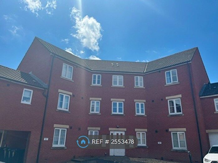 2 Bedroom Flat To Rent In Primmers Place, Westbury, BA13