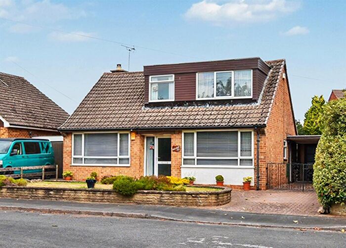 3 Bedroom Detached Bungalow For Sale In The Plain, Brailsford, Ashbourne, DE6