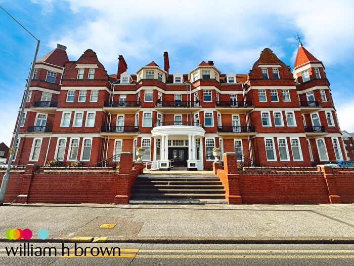 2 Bedroom Flat To Rent In Marine Parade East, Clacton-On-Sea, CO15