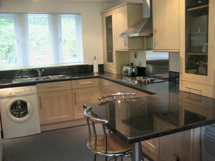 5 Bedroom Detached House To Rent In Midgehole Road, Hebden Bridge, HX7