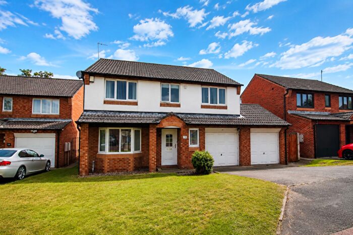 4 Bedroom Detached House For Sale In Mickle Close, Mayfield, Washington, NE37