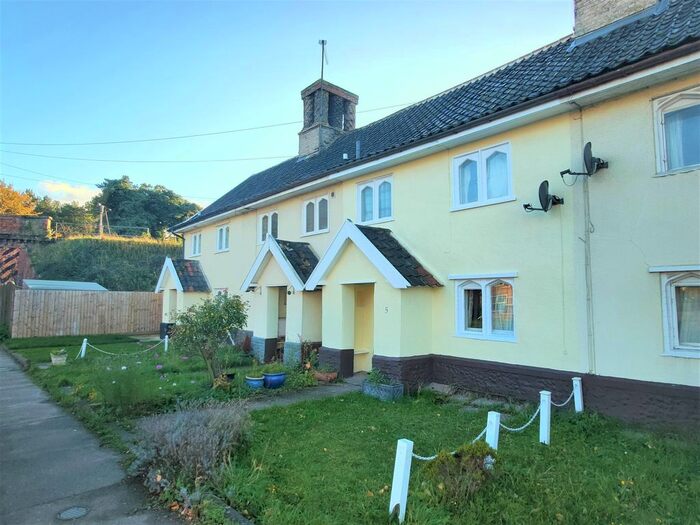 2 Bedroom Cottage To Rent In Barton Road, Thurston, Bury St. Edmunds IP31