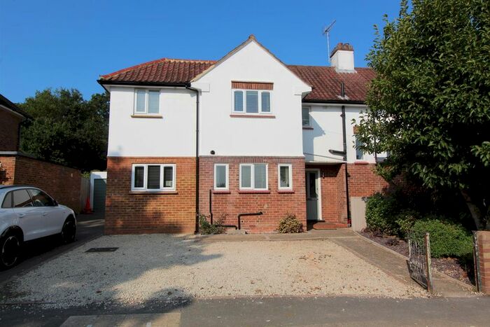 6 Bedroom Semi-Detached House To Rent In Spring Rise, Englefield Green, Egham, TW20