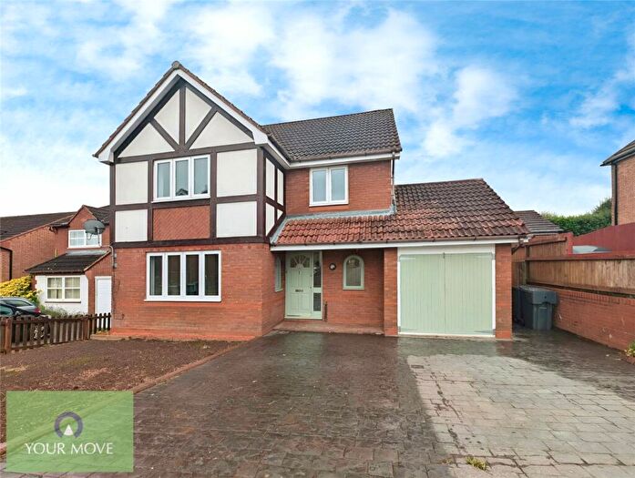 4 Bedroom Detached House To Rent In Briar Close, Lickey End, Bromsgrove, Worcestershire, B60