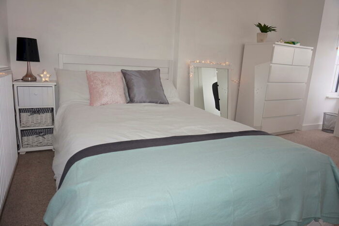 3 Bedroom Terraced House To Rent In Garth Road, Bangor, Gwynedd, LL57