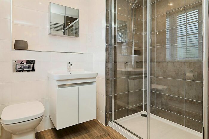 3 Bedroom Detached House For Sale In Hawthorn Drive, Burton Green, Kenilworth, CV8