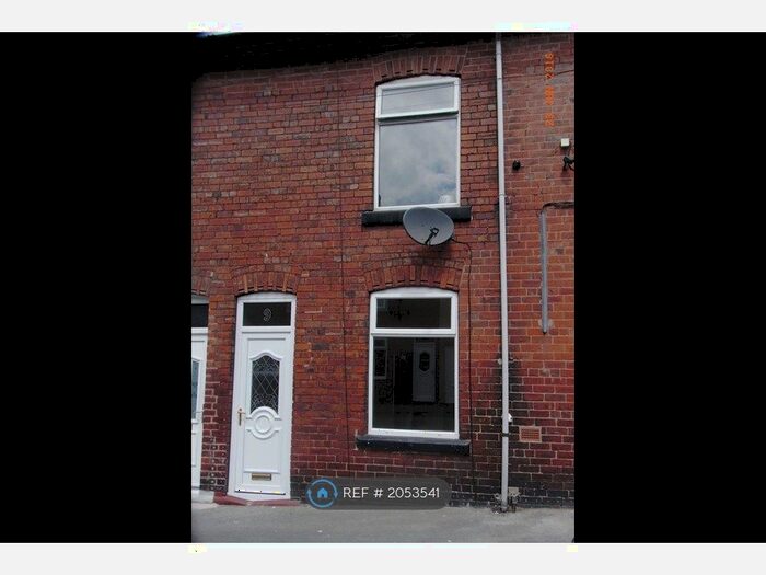 2 Bedroom Terraced House To Rent In Carlton Street, Featherstone, WF7