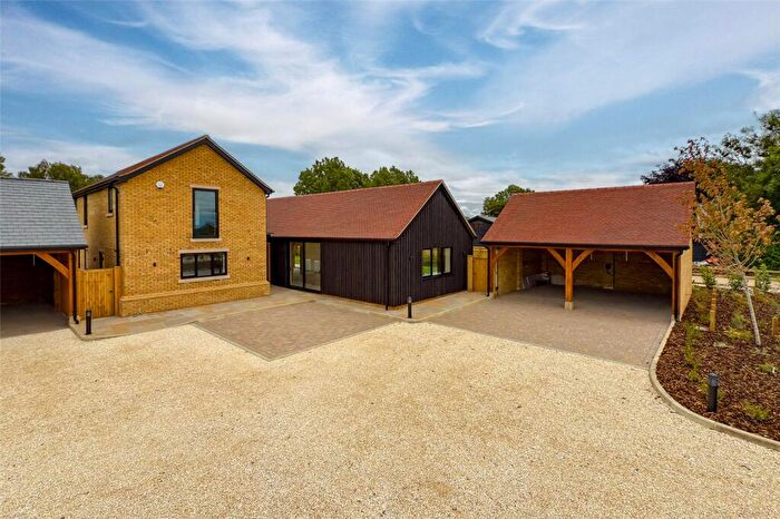 4 Bedroom Detached House For Sale In Poplars House, Kennel Lane, Kinsbourne Green, Harpenden, Hertfordshire, AL5