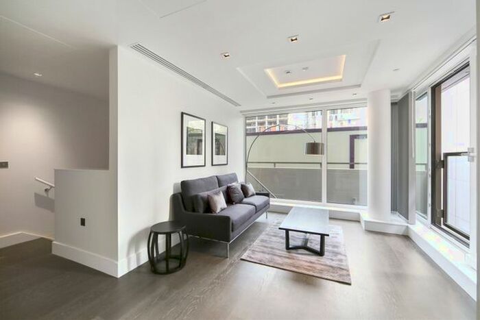 1 Bedroom Flat For Sale In Radnor Terrace, London, W14